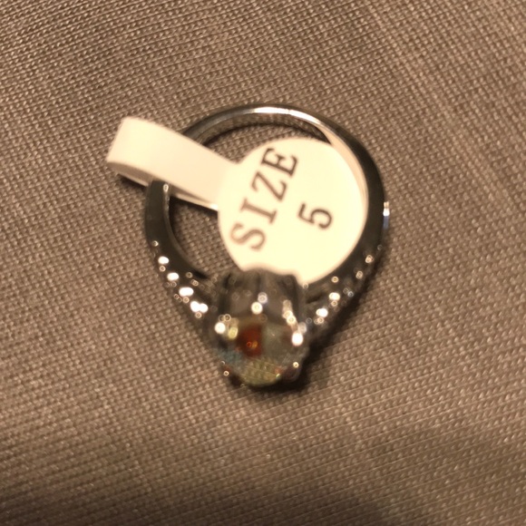 cute ring - Picture 4 of 7